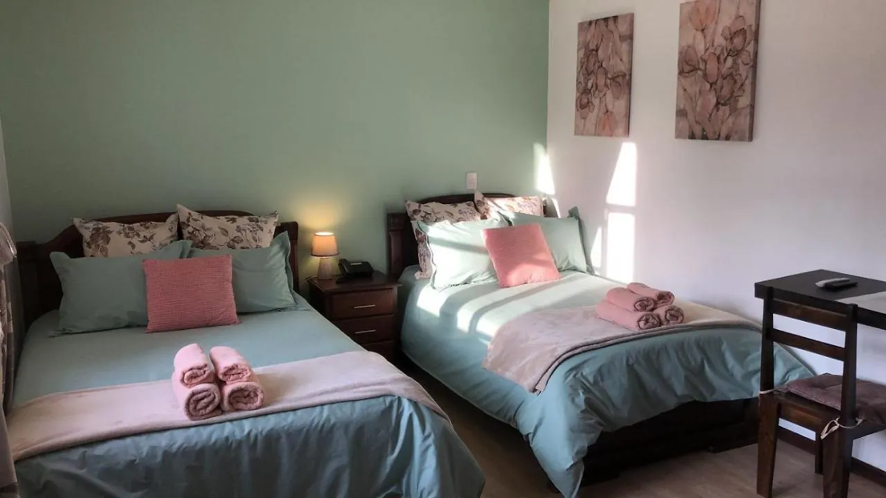 Hotel En El Centro Historico 昆卡 3*,