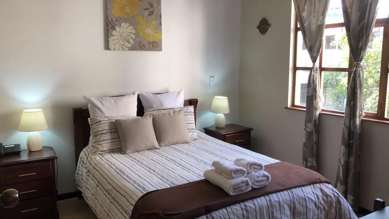 Hotel En El Centro Historico 昆卡