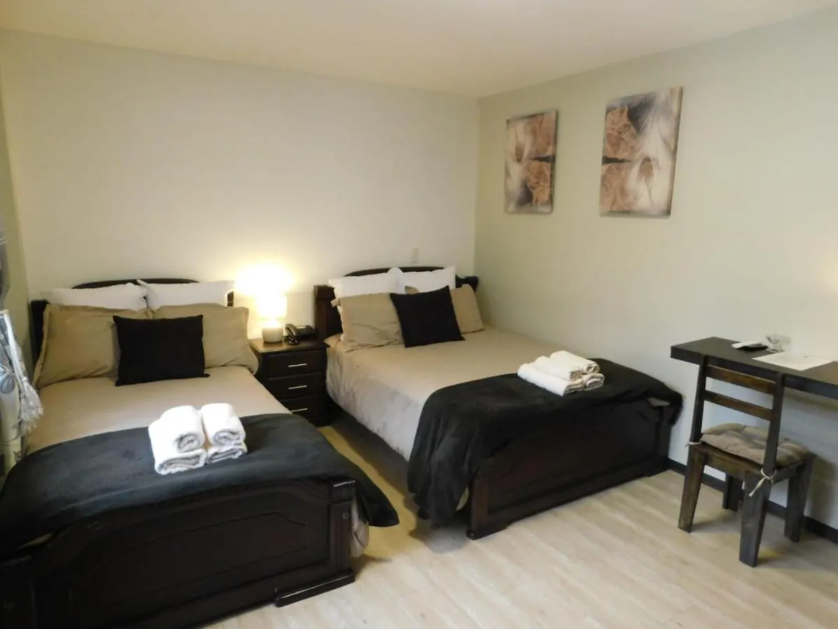Hotel En El Centro Historico 昆卡